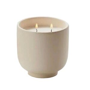 Room Essentials Peony & Freesia Two-Wick Candle - 13.5 oz / 382g